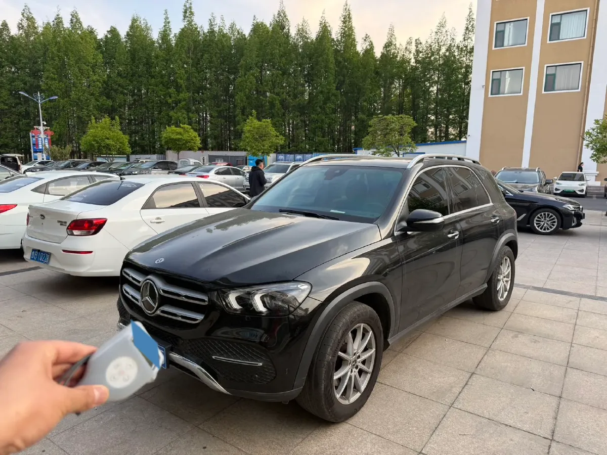 2021 Mercedes-Benz GLE Class 2.0T 258HP L4 9AT,autocango,china used car exporter,china ev exporter,chinese used car exporter,chinese used ev exporter