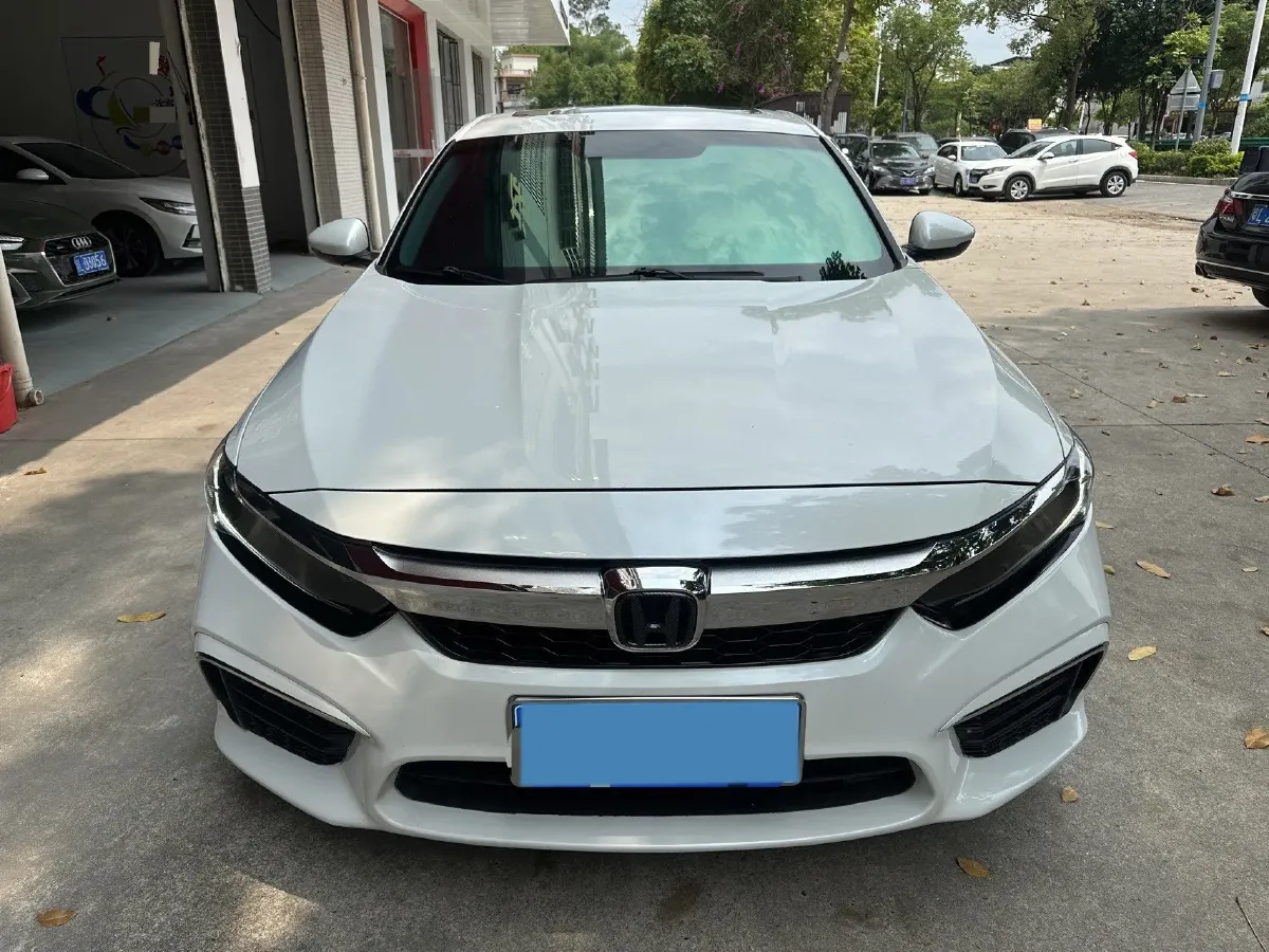 2019 Honda Inspire 1.5T 194HP L4 CVT,autocango,china used car exporter,china ev exporter,chinese used car exporter,chinese used ev exporter