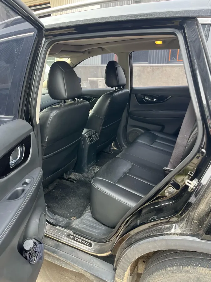 2021 Nissan X-Trail 2.0L 151HP L4 CVT,autocango,china used car exporter,china ev exporter,chinese used car exporter,chinese used ev exporter