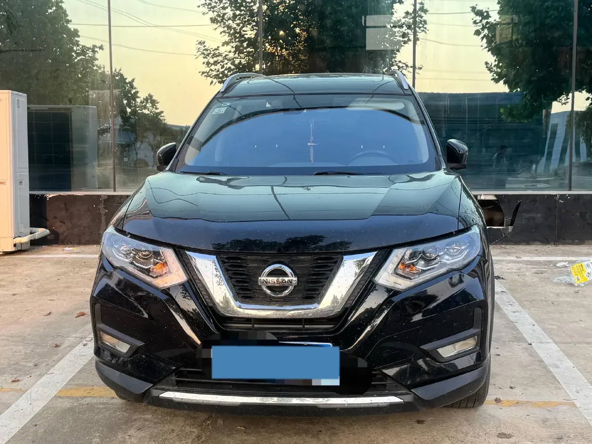 2021 Nissan X-Trail 2.0L 151HP L4 CVT,autocango,china used car exporter,china ev exporter,chinese used car exporter,chinese used ev exporter