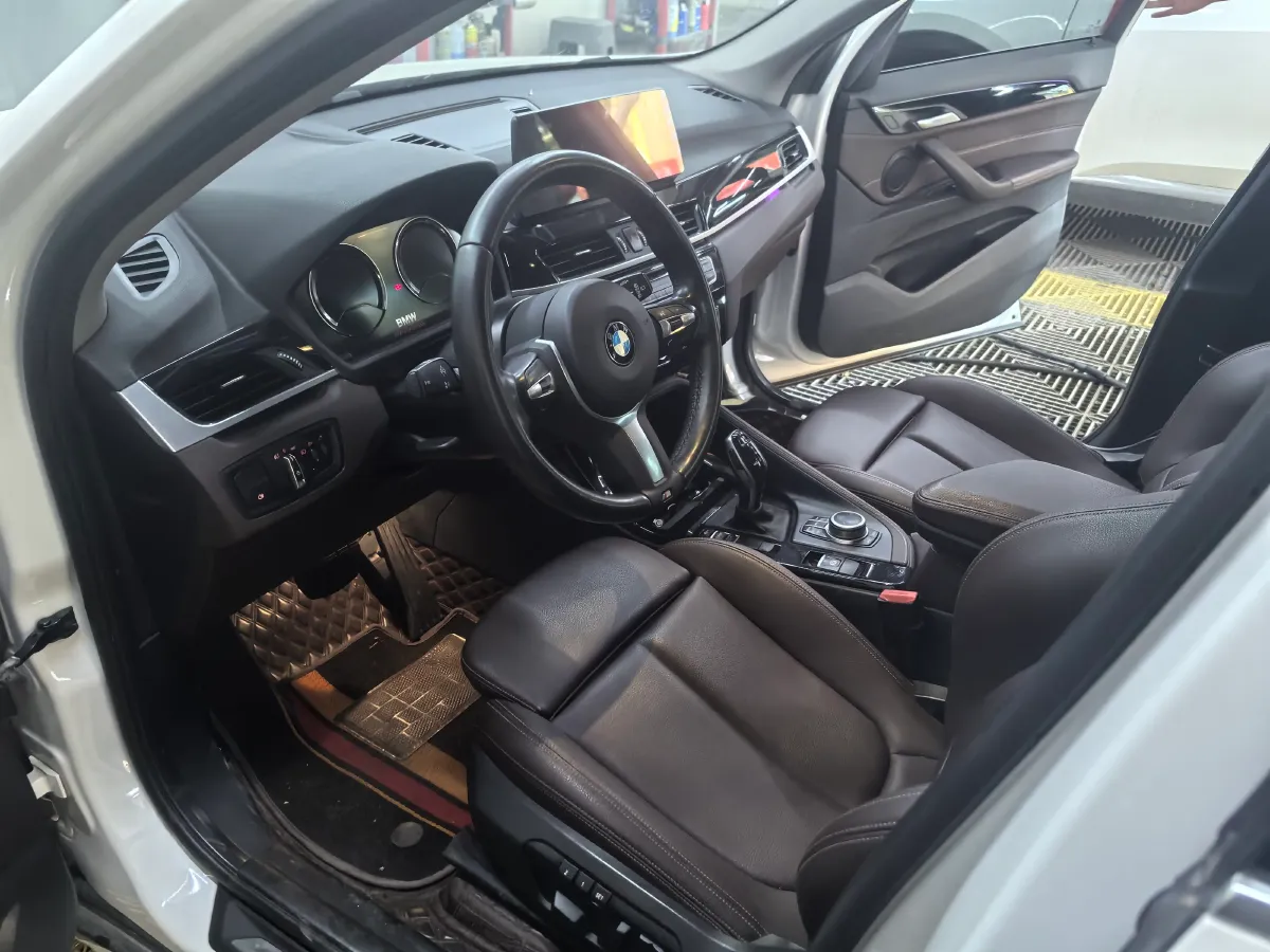 2020 BMW X1 1.5T 140HP L3 7DCT,autocango,china used car exporter,china ev exporter,chinese used car exporter,chinese used ev exporter