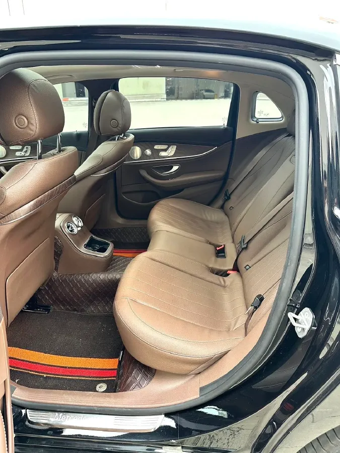 2021 Mercedes-Benz E Class 2.0T 258HP L4 9AT,autocango,china used car exporter,china ev exporter,chinese used car exporter,chinese used ev exporter