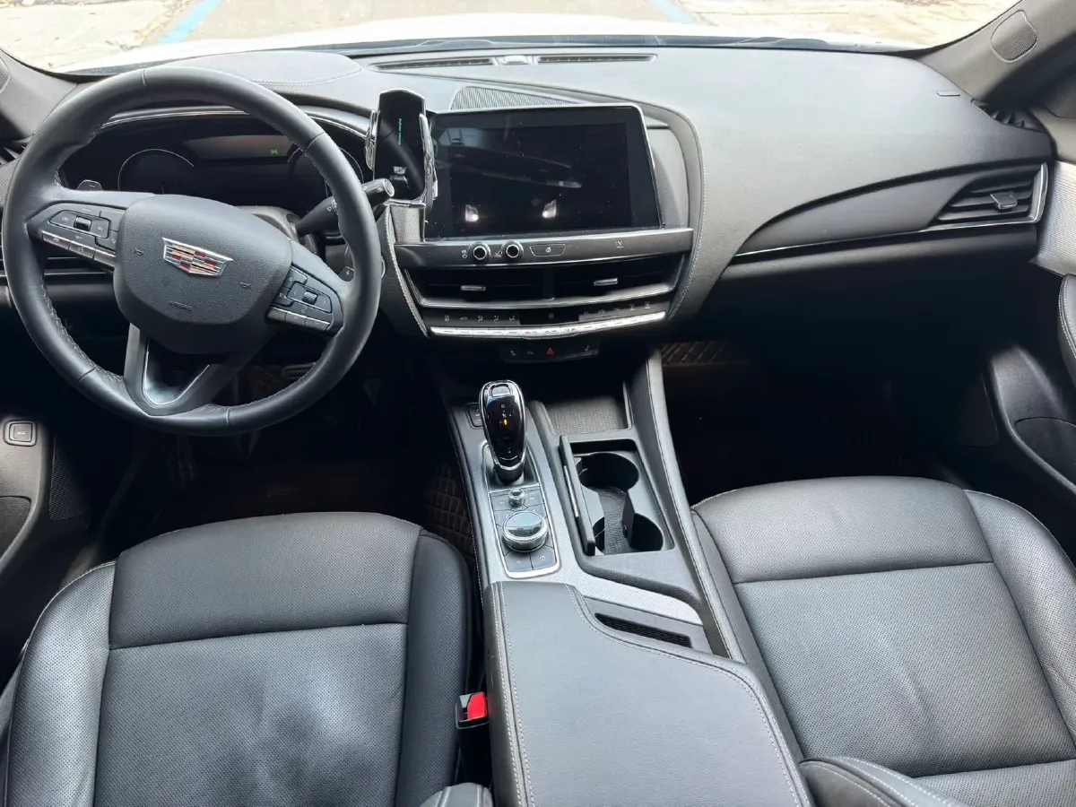 2021 Cadillac CT5 2.0T 237HP L4 10AT,autocango,china used car exporter,china ev exporter,chinese used car exporter,chinese used ev exporter