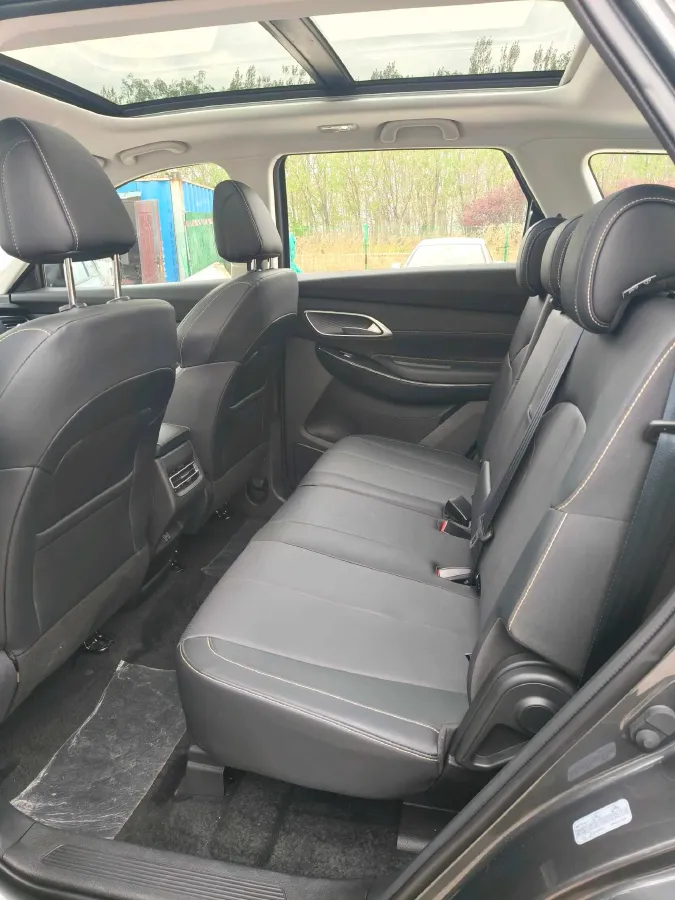 2026 ChangAn CS75 1.5T 192HP L4 7DCT,autocango,china used car exporter,china ev exporter,chinese used car exporter,chinese used ev exporter