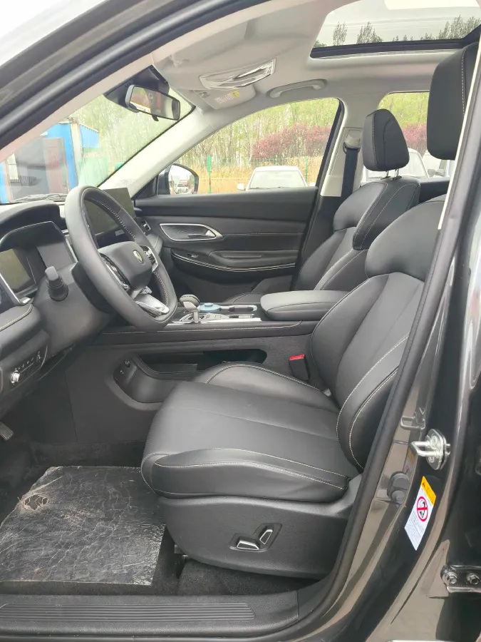 2026 ChangAn CS75 1.5T 192HP L4 7DCT,autocango,china used car exporter,china ev exporter,chinese used car exporter,chinese used ev exporter