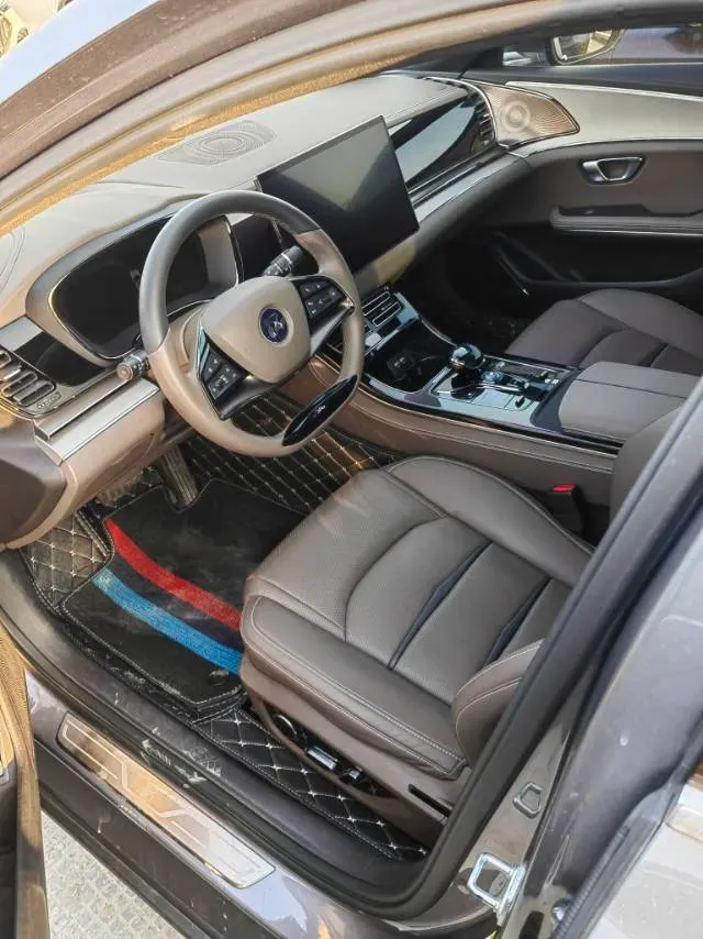 2020 WEY VV7 2.0T 227HP L4 7DCT PHEV,autocango,china used car exporter,china ev exporter,chinese used car exporter,chinese used ev exporter