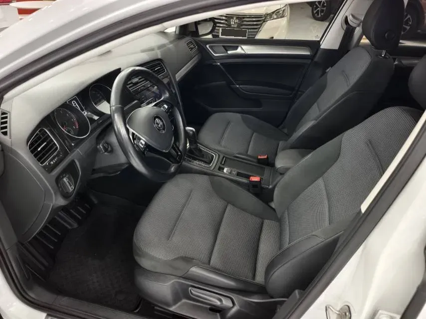 2020 Volkswagen Golf 1.4T 150HP L4 7DCT,autocango,china used car exporter,china ev exporter,chinese used car exporter,chinese used ev exporter