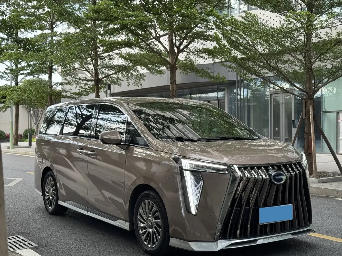 2023 GAC Trumpchi M8 2.0T 190HP L4 E-CVT Hybrid,autocango,china used car exporter,china ev exporter,chinese used car exporter,chinese used ev exporter