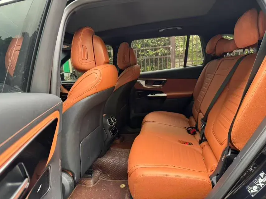 2023 Mercedes-Benz GLC Class 2.0T 204HP L4 9AT,autocango,china used car exporter,china ev exporter,chinese used car exporter,chinese used ev exporter