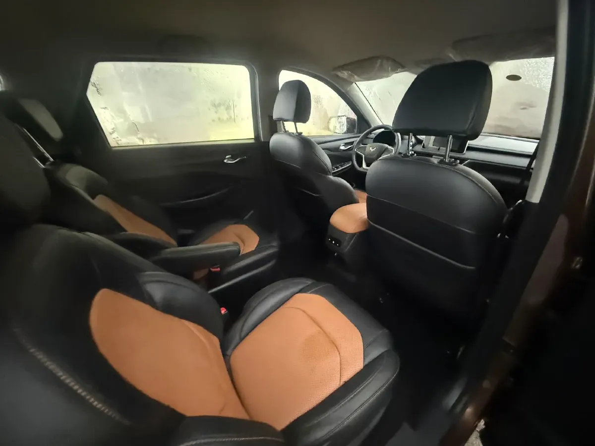 2019 WuLing HongGuang S3 1.5L 99HP L4 6MT,autocango,china used car exporter,china ev exporter,chinese used car exporter,chinese used ev exporter