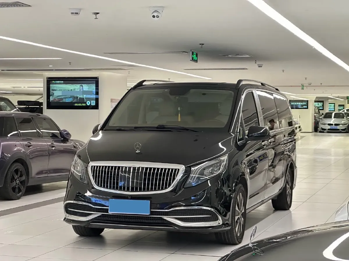 2021 Mercedes-Benz Vito 2.0T 211HP L4 9AT,autocango,china used car exporter,china ev exporter,chinese used car exporter,chinese used ev exporter