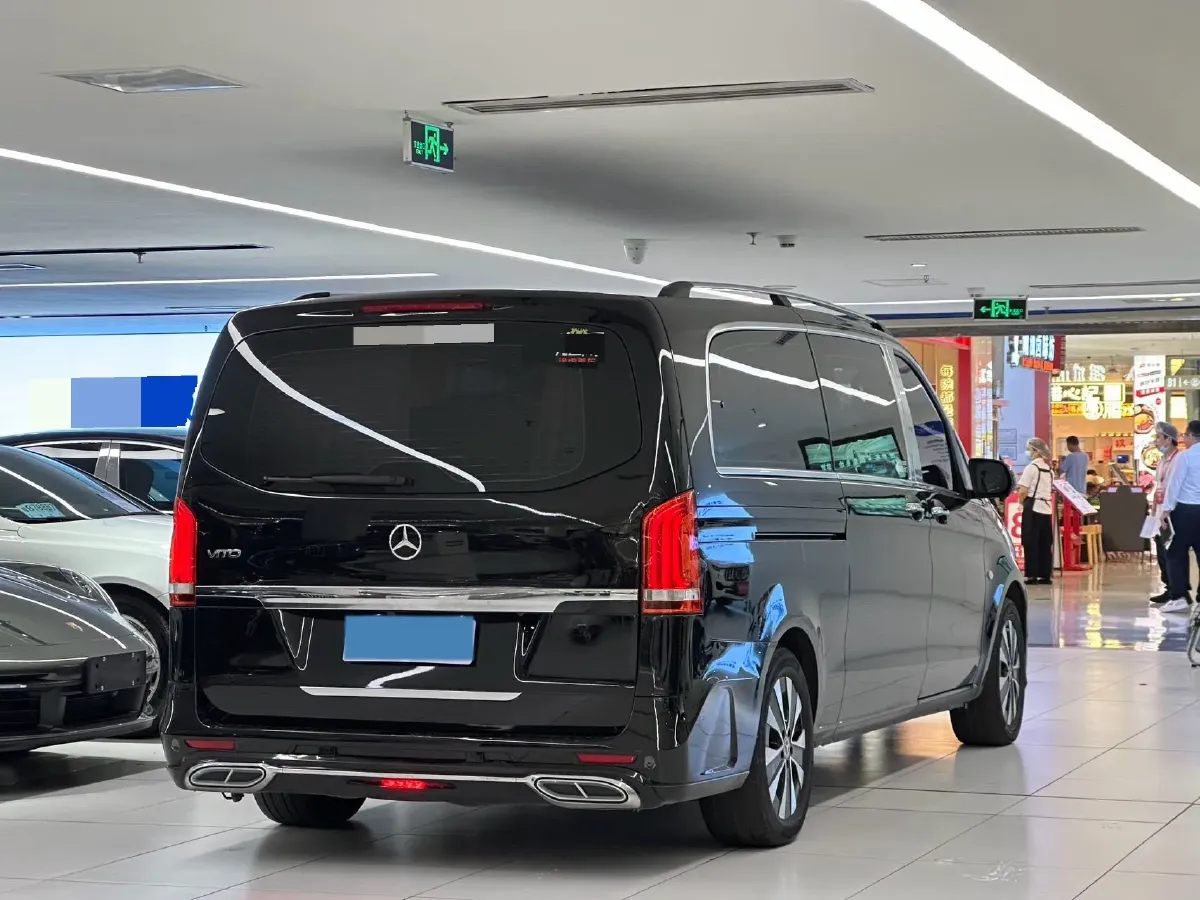 2021 Mercedes-Benz Vito 2.0T 211HP L4 9AT,autocango,china used car exporter,china ev exporter,chinese used car exporter,chinese used ev exporter