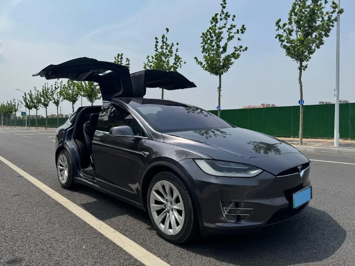 2017 Tesla Model X BEV 100KWH,autocango,china used car exporter,china ev exporter,chinese used car exporter,chinese used ev exporter