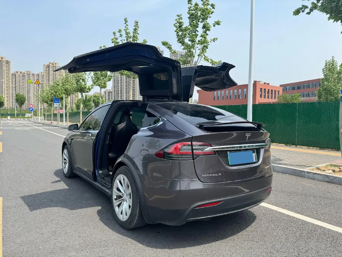 2017 Tesla Model X BEV 100KWH,autocango,china used car exporter,china ev exporter,chinese used car exporter,chinese used ev exporter