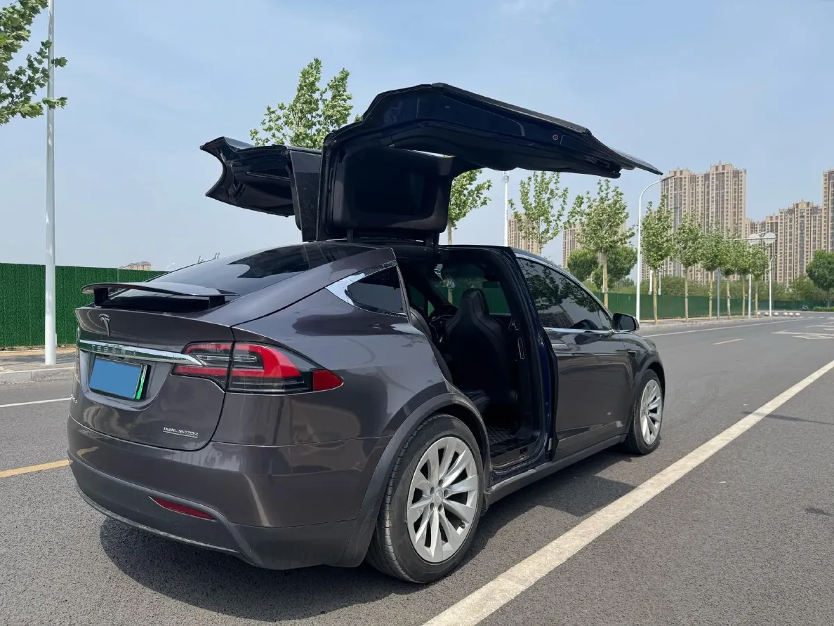 2017 Tesla Model X BEV 100KWH,autocango,china used car exporter,china ev exporter,chinese used car exporter,chinese used ev exporter