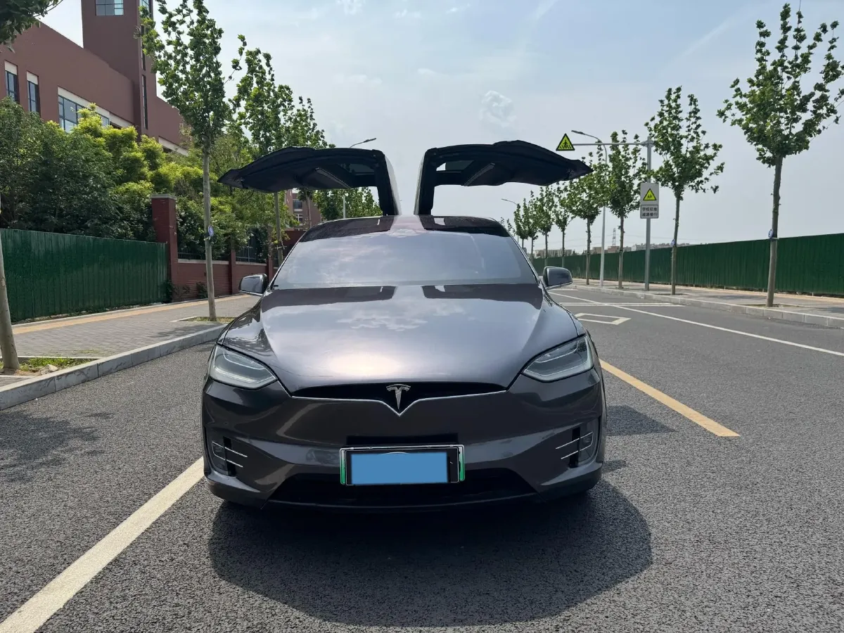 2017 Tesla Model X BEV 100KWH,autocango,china used car exporter,china ev exporter,chinese used car exporter,chinese used ev exporter