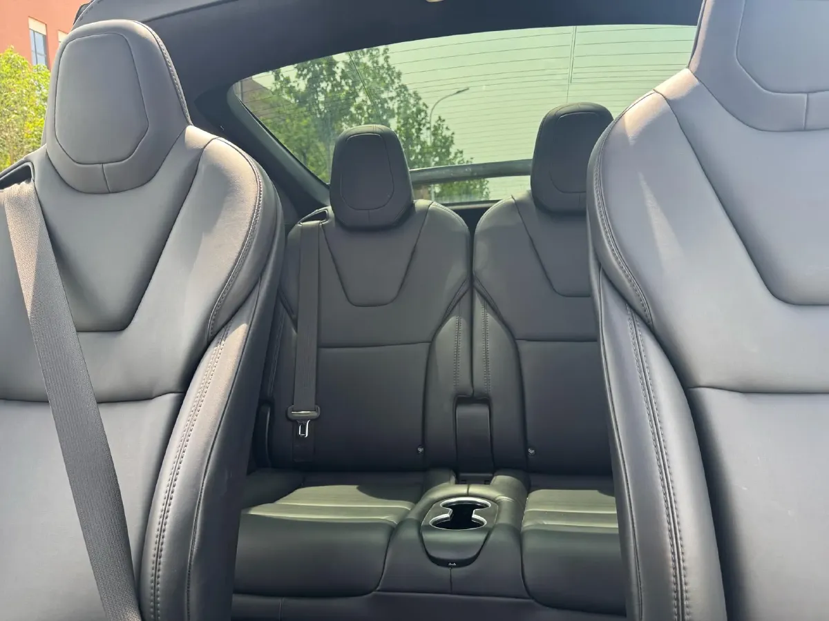 2017 Tesla Model X BEV 100KWH,autocango,china used car exporter,china ev exporter,chinese used car exporter,chinese used ev exporter