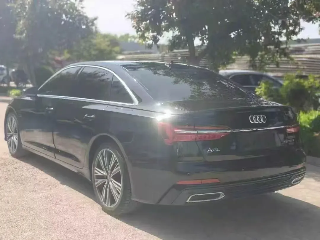 2019 Mercedes-Benz E Class 1.5T 184HP L4 9AT,autocango,china used car exporter,china ev exporter,chinese used car exporter,chinese used ev exporter