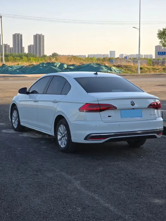 2023 Volkswagen Bora 1.5L 113HP L4 6AT,autocango,china used car exporter,china ev exporter,chinese used car exporter,chinese used ev exporter