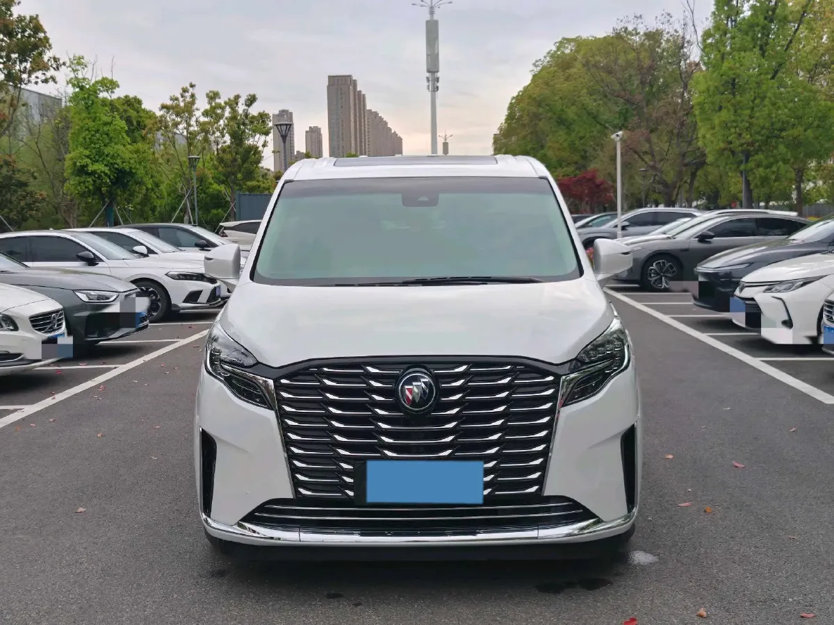 2023 Buick GL8 2.0T 237HP L4 9AT,autocango,china used car exporter,china ev exporter,chinese used car exporter,chinese used ev exporter