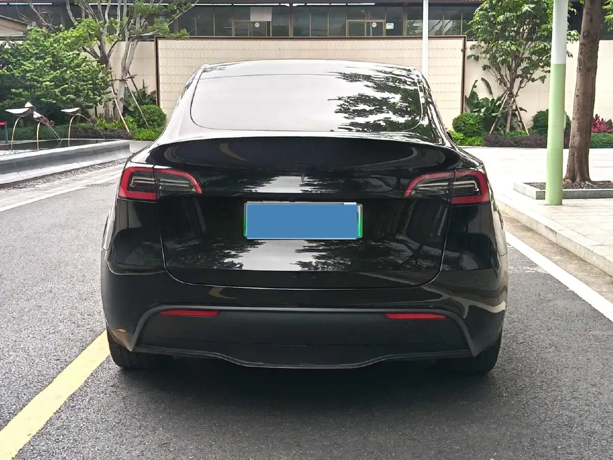 2022 Tesla Model Y BEV 60KWH,autocango,china used car exporter,china ev exporter,chinese used car exporter,chinese used ev exporter