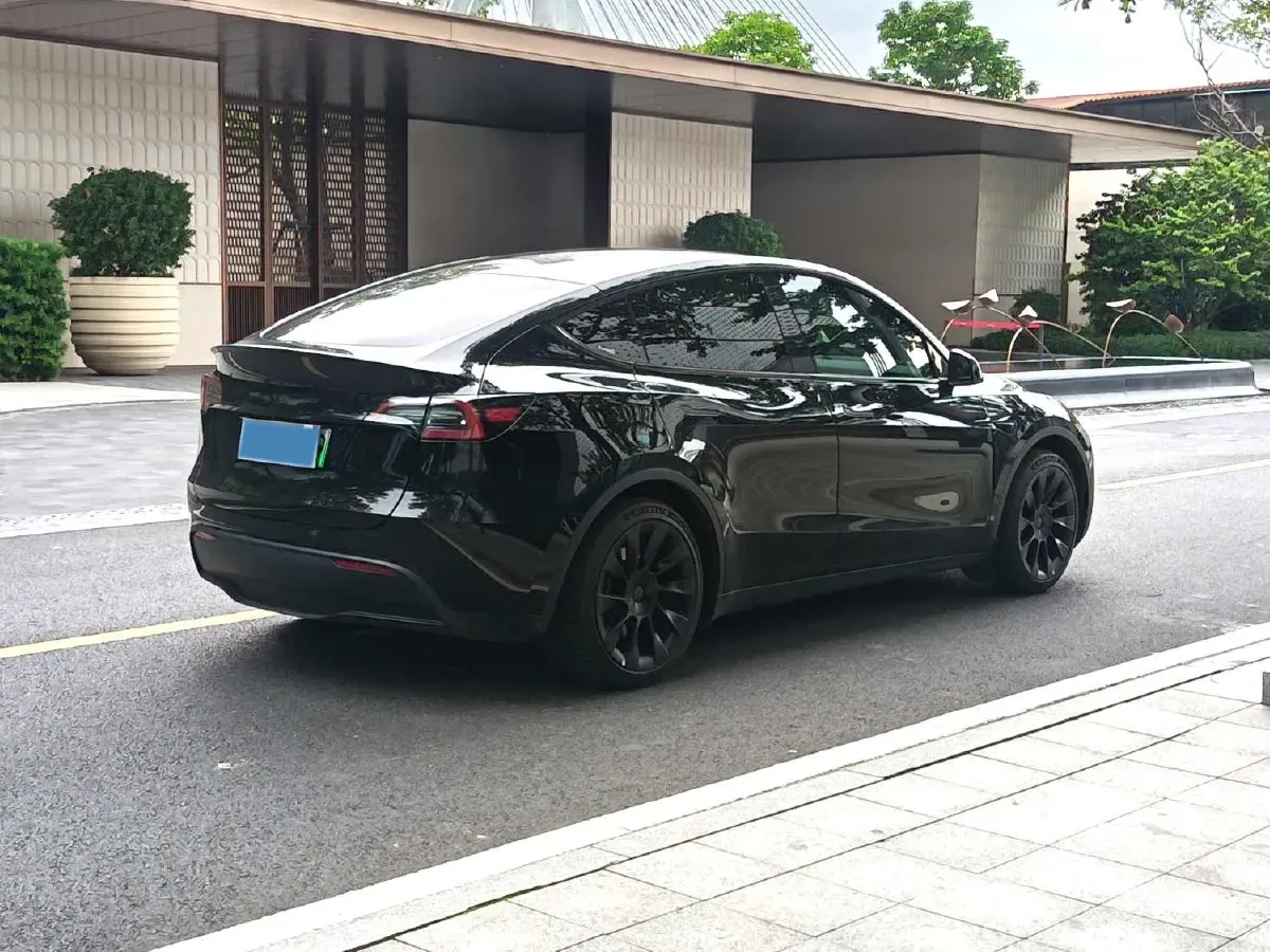 2022 Tesla Model Y BEV 60KWH,autocango,china used car exporter,china ev exporter,chinese used car exporter,chinese used ev exporter