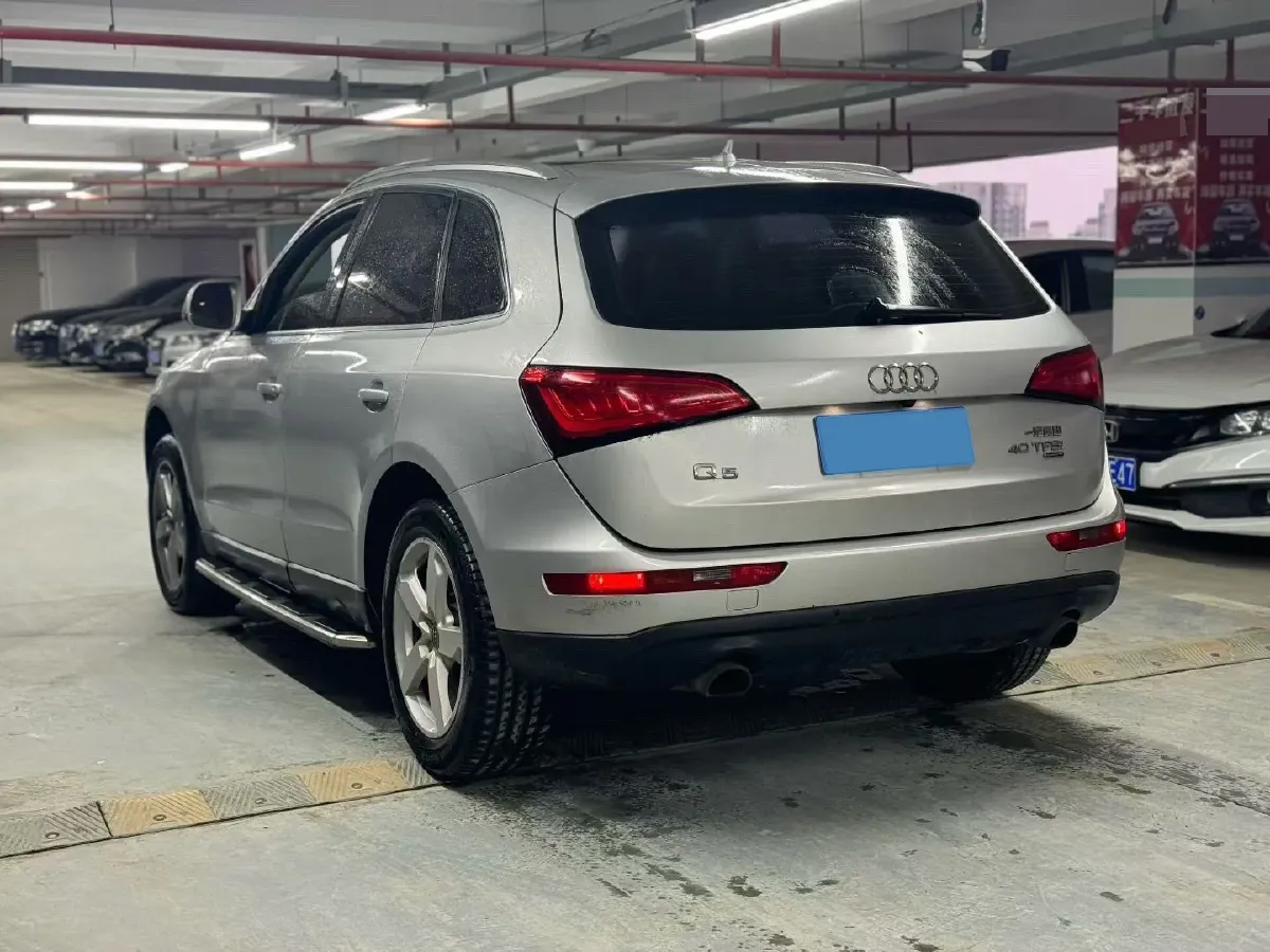 2013 Audi Q5 2.0T 211HP L4 8AT,autocango,china used car exporter,china ev exporter,chinese used car exporter,chinese used ev exporter