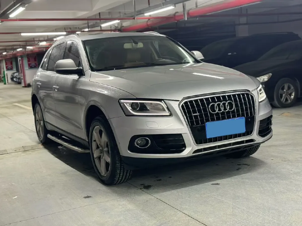 2013 Audi Q5 2.0T 211HP L4 8AT,autocango,china used car exporter,china ev exporter,chinese used car exporter,chinese used ev exporter