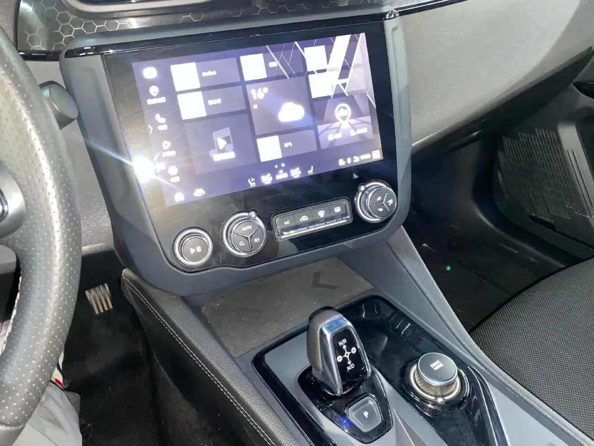 2021 LYNK&CO 03 2.0T 190HP L4 6AT,autocango,china used car exporter,china ev exporter,chinese used car exporter,chinese used ev exporter