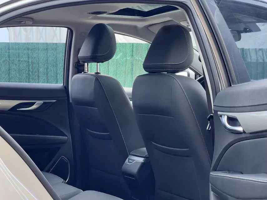 2020 Geely Emgrand 1.5L 109HP L4 CVT,autocango,china used car exporter,china ev exporter,chinese used car exporter,chinese used ev exporter