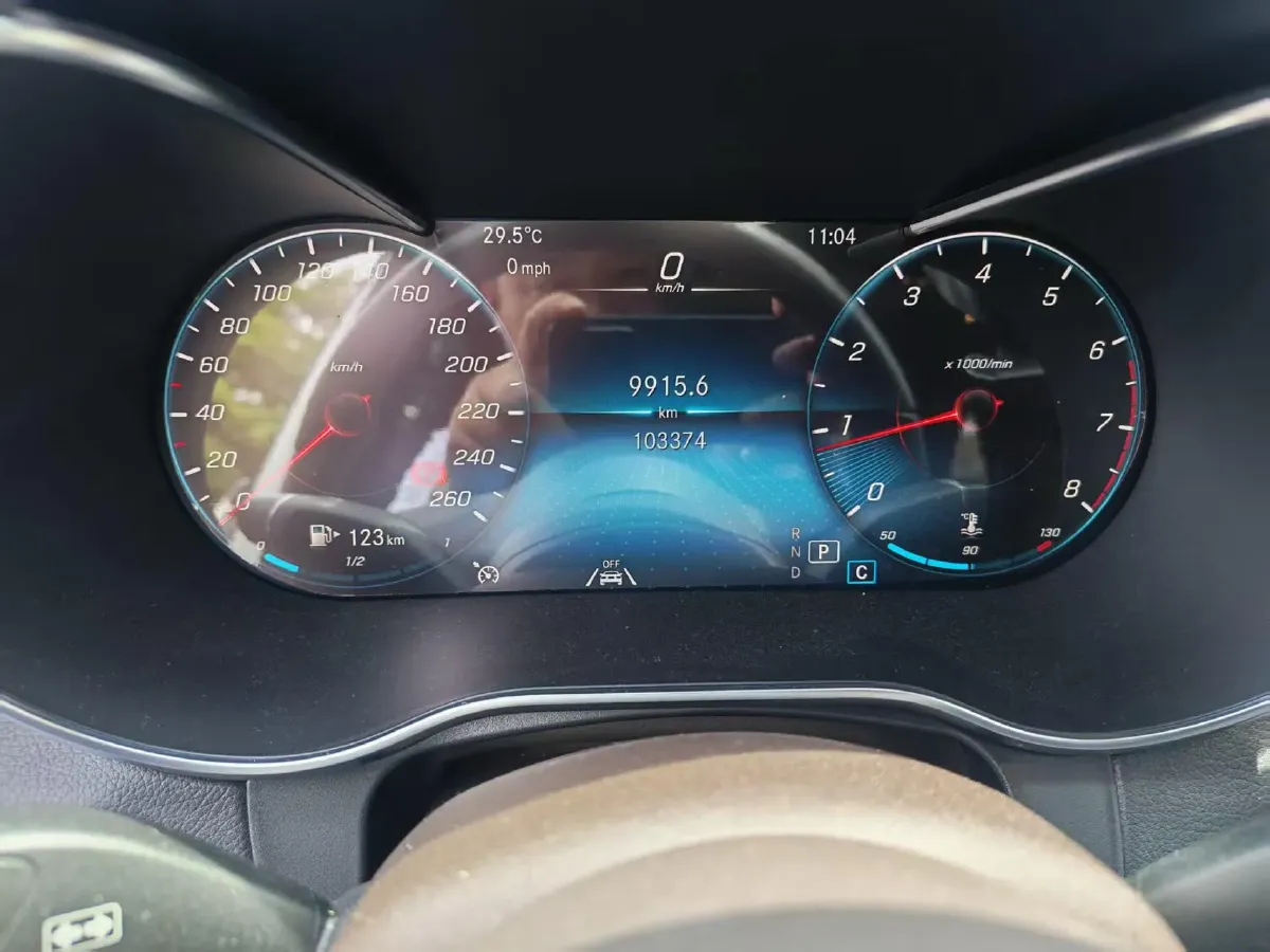 2022 Mercedes-Benz GLC Class 2.0T 258HP L4 9AT,autocango,china used car exporter,china ev exporter,chinese used car exporter,chinese used ev exporter