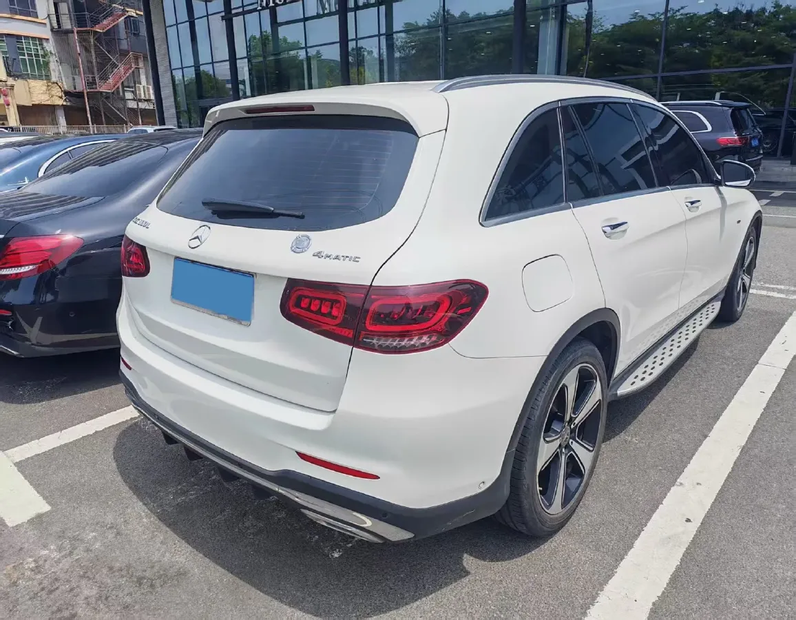 2022 Mercedes-Benz GLC Class 2.0T 258HP L4 9AT,autocango,china used car exporter,china ev exporter,chinese used car exporter,chinese used ev exporter