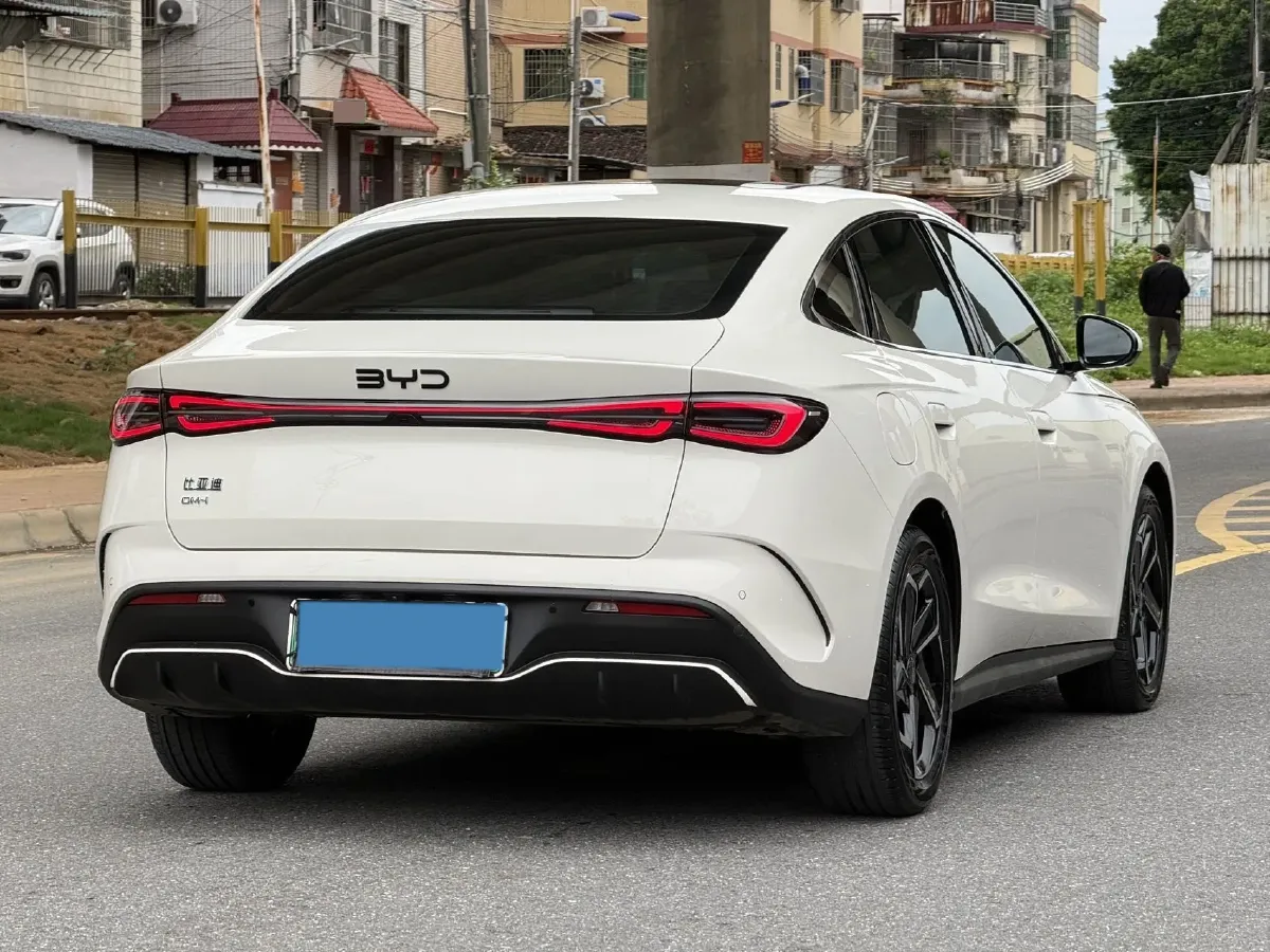 2024 BYD Seal06 1.5L 101HP L4 E-CVT PHEV 15.87KWH,autocango,china used car exporter,china ev exporter,chinese used car exporter,chinese used ev exporter