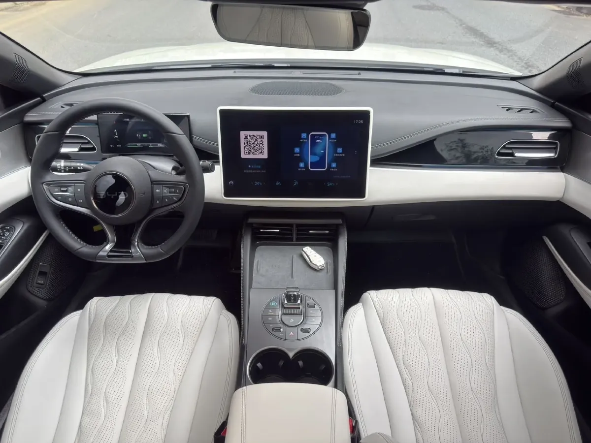 2024 BYD Seal06 1.5L 101HP L4 E-CVT PHEV 15.87KWH,autocango,china used car exporter,china ev exporter,chinese used car exporter,chinese used ev exporter