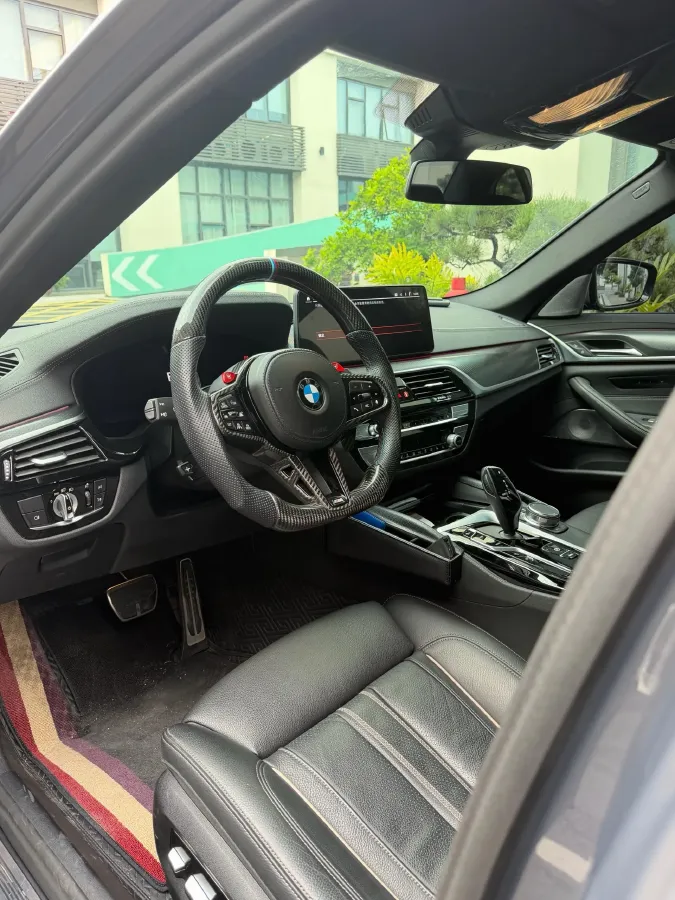 2022 BMW 5 Series 2.0T 252HP L4 8AT,autocango,china used car exporter,china ev exporter,chinese used car exporter,chinese used ev exporter