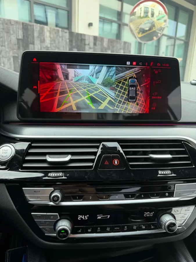 2022 BMW 5 Series 2.0T 252HP L4 8AT,autocango,china used car exporter,china ev exporter,chinese used car exporter,chinese used ev exporter