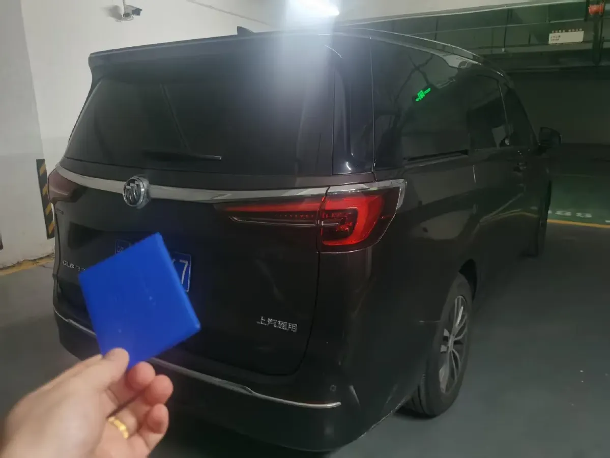 2020 Buick GL8 2.0T 237HP L4 9AT,autocango,china used car exporter,china ev exporter,chinese used car exporter,chinese used ev exporter