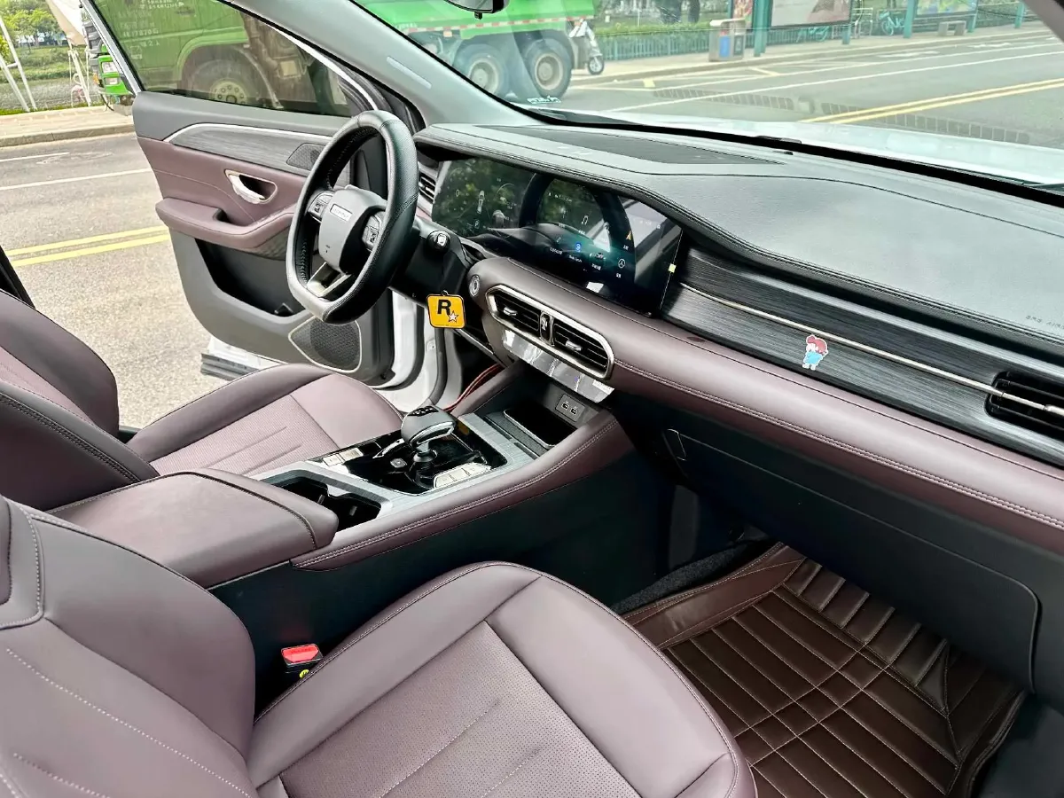 2024 Jetour X90 Plus 1.6T 197HP L4 7DCT,autocango,china used car exporter,china ev exporter,chinese used car exporter,chinese used ev exporter