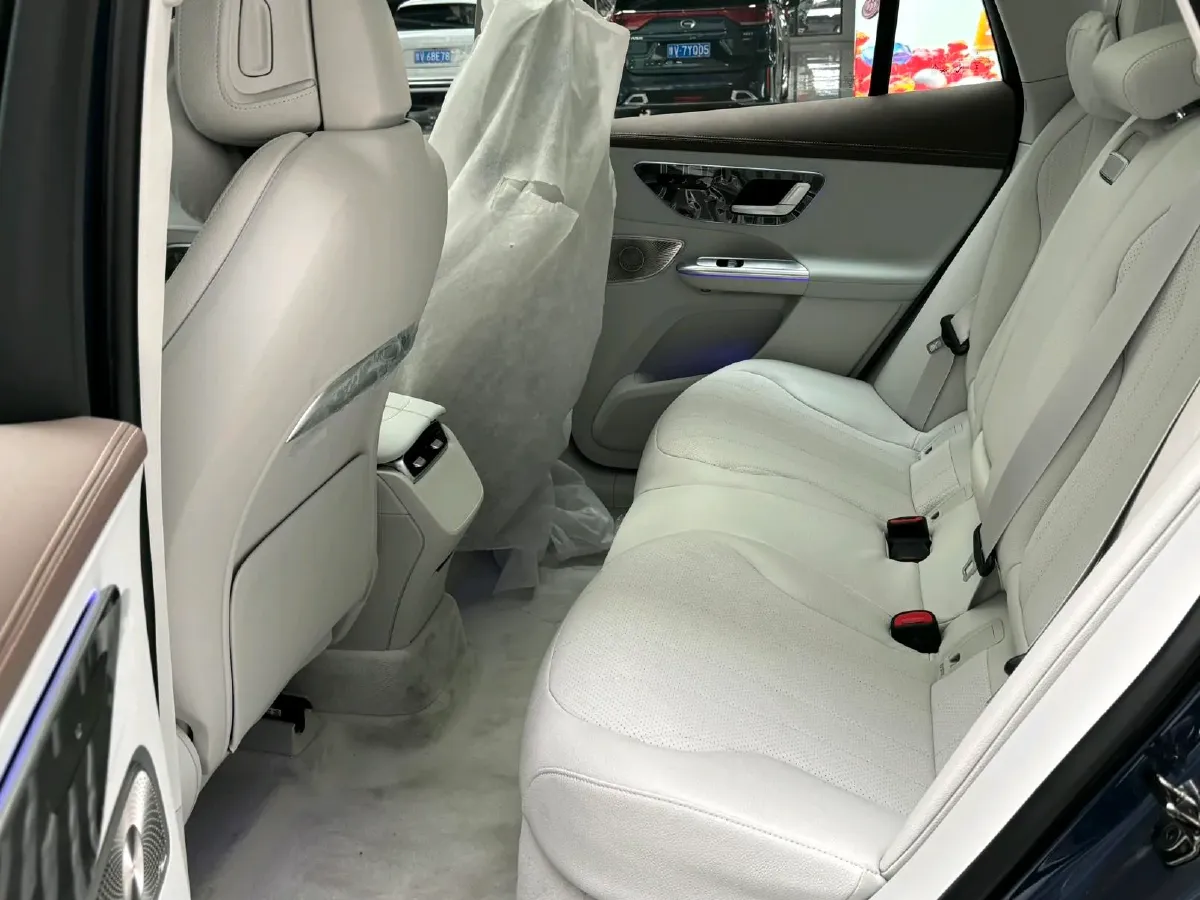 2024 Mercedes-Benz EQE SUV BEV 96.1KWH,autocango,china used car exporter,china ev exporter,chinese used car exporter,chinese used ev exporter