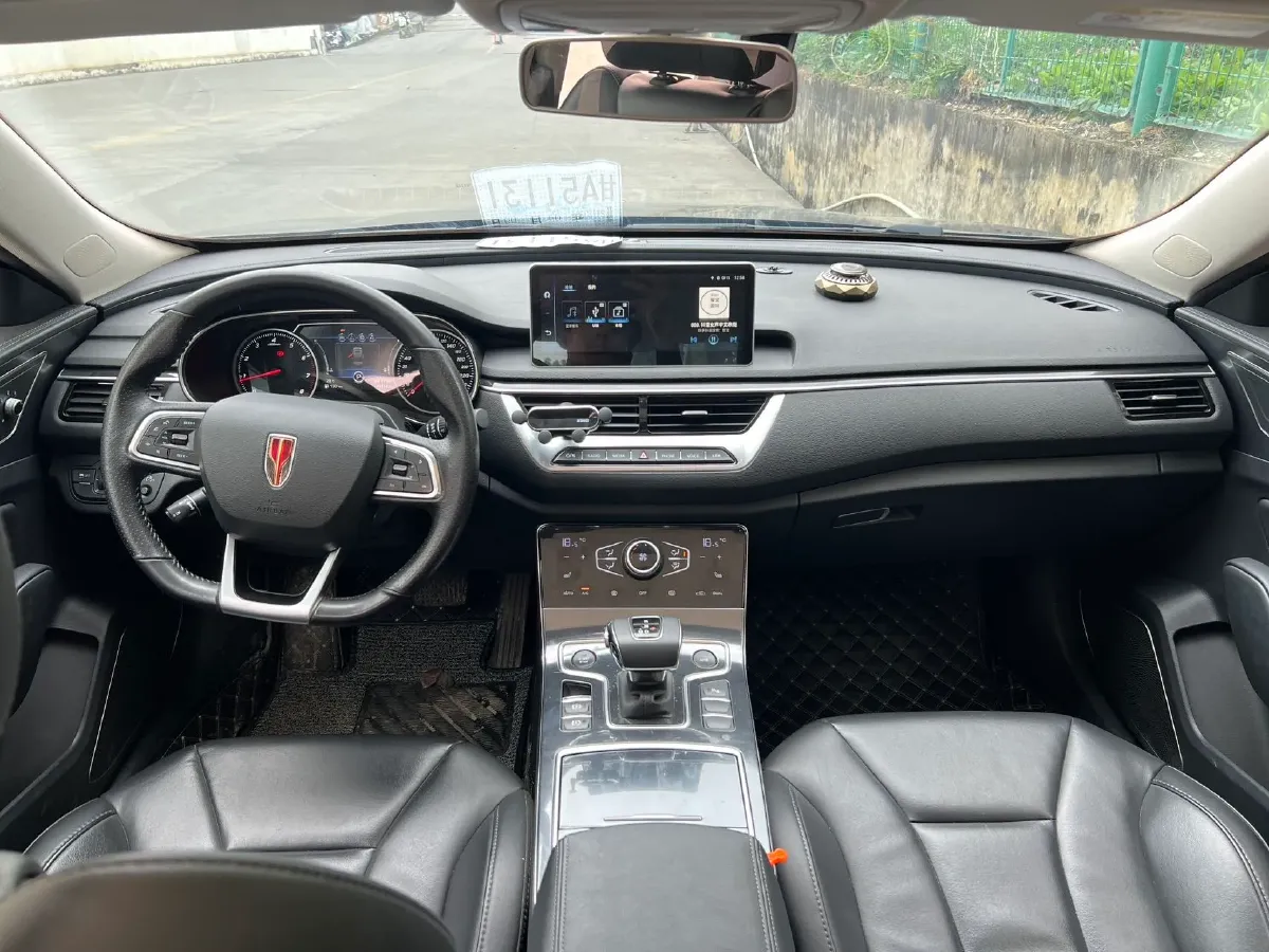 2020 HongQi H5 1.8T 197HP L4 6AT,autocango,china used car exporter,china ev exporter,chinese used car exporter,chinese used ev exporter