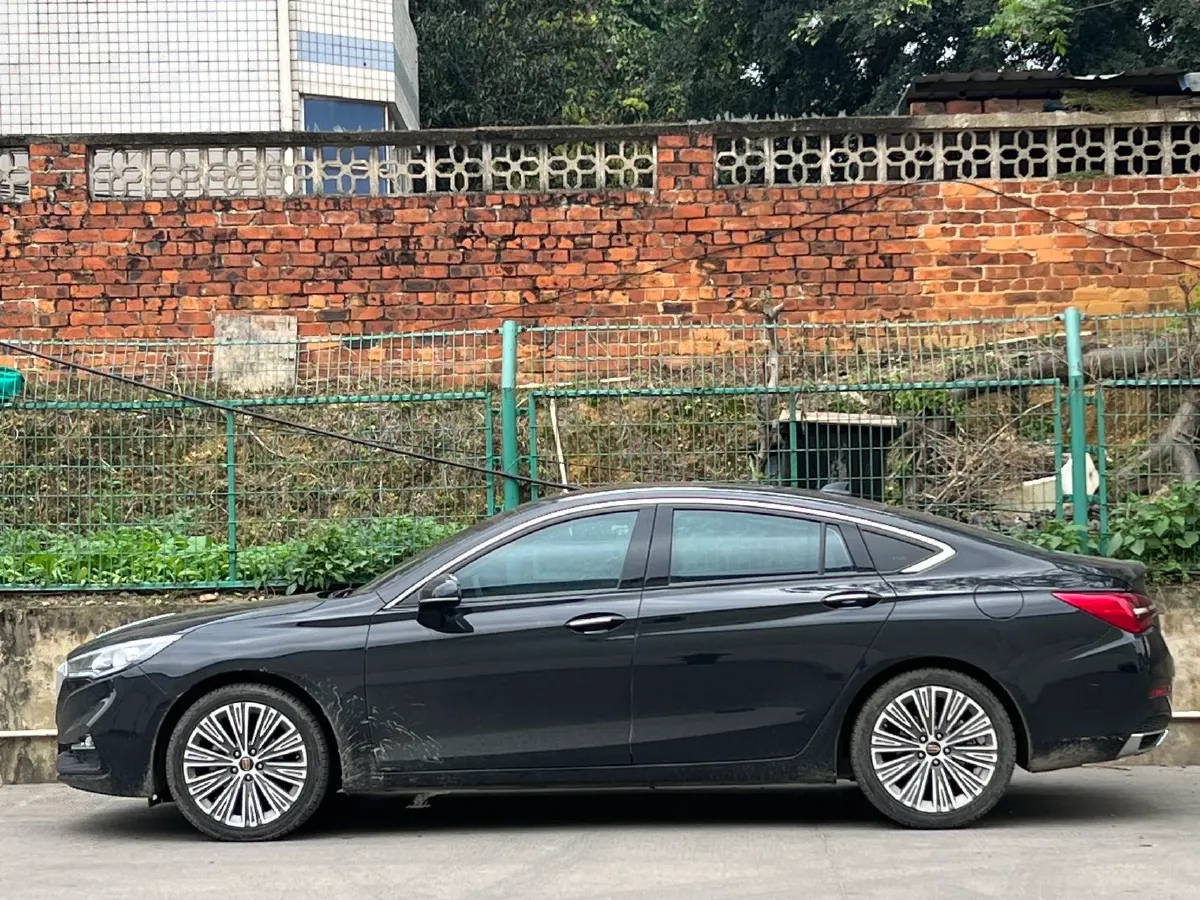 2020 HongQi H5 1.8T 197HP L4 6AT,autocango,china used car exporter,china ev exporter,chinese used car exporter,chinese used ev exporter