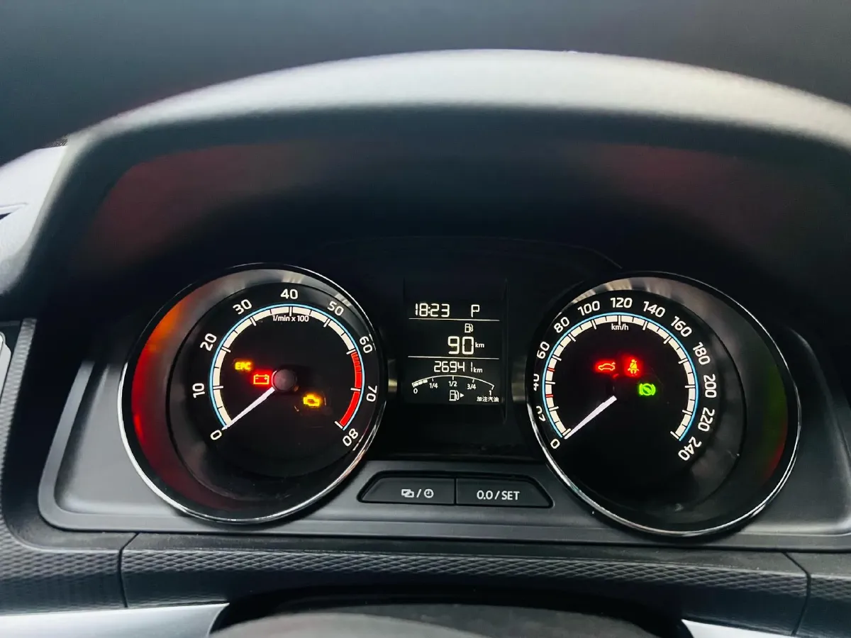 2020 Skoda Kamiq 1.5L 112HP L4 6AT,autocango,china used car exporter,china ev exporter,chinese used car exporter,chinese used ev exporter