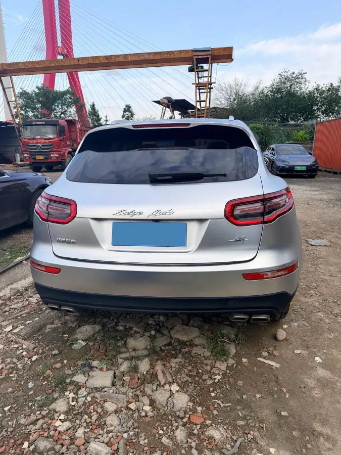 2017 Zotye SR9 2.0T 190HP L4 6DCT,autocango,china used car exporter,china ev exporter,chinese used car exporter,chinese used ev exporter