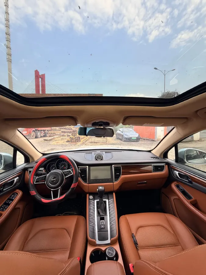 2017 Zotye SR9 2.0T 190HP L4 6DCT,autocango,china used car exporter,china ev exporter,chinese used car exporter,chinese used ev exporter