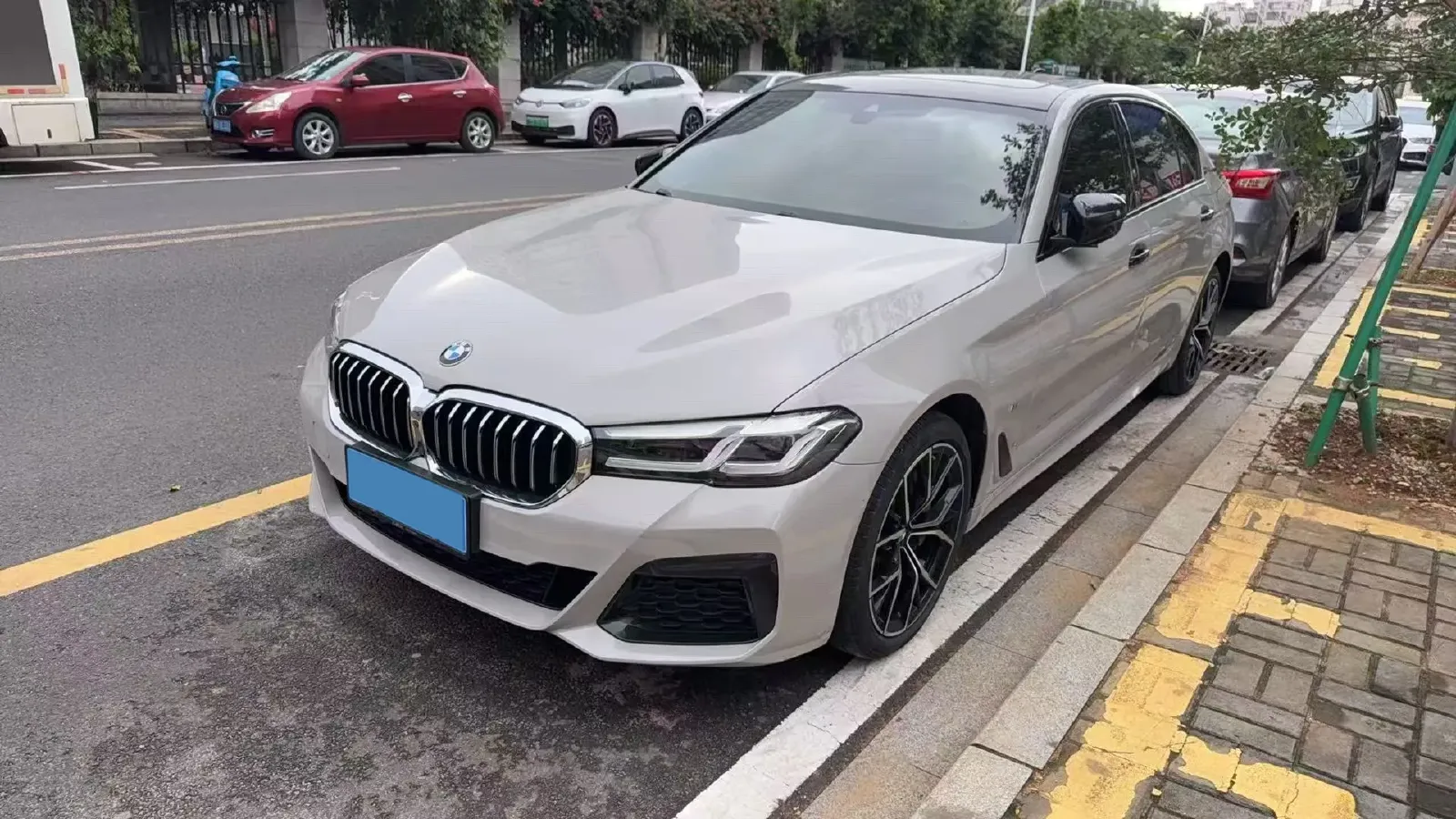 2021 BMW 5 Series 2.0T 252HP L4 8AT,autocango,china used car exporter,china ev exporter,chinese used car exporter,chinese used ev exporter