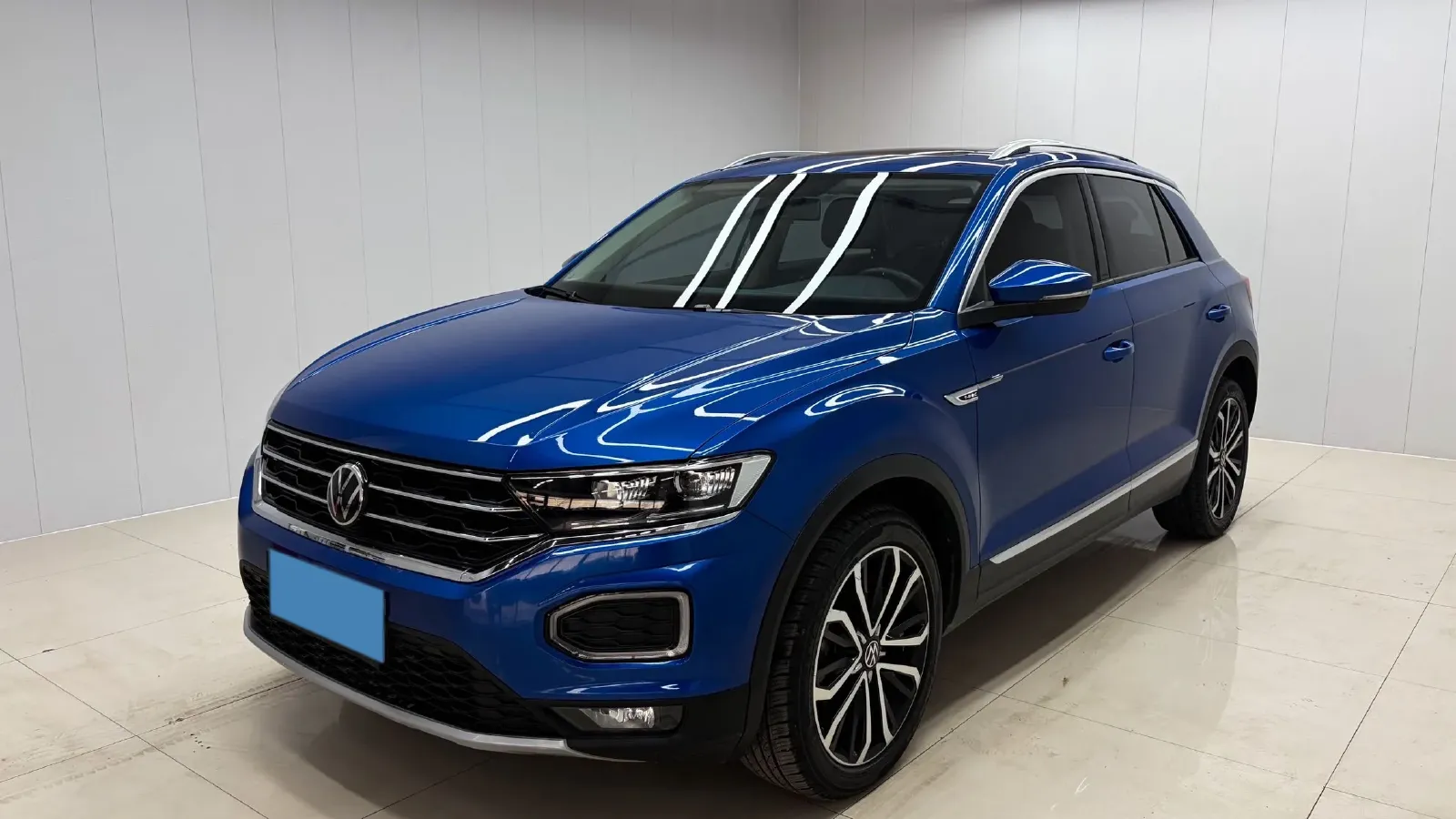 2022 Volkswagen T-Roc 1.4T 150HP L4 7DCT,autocango,china used car exporter,china ev exporter,chinese used car exporter,chinese used ev exporter