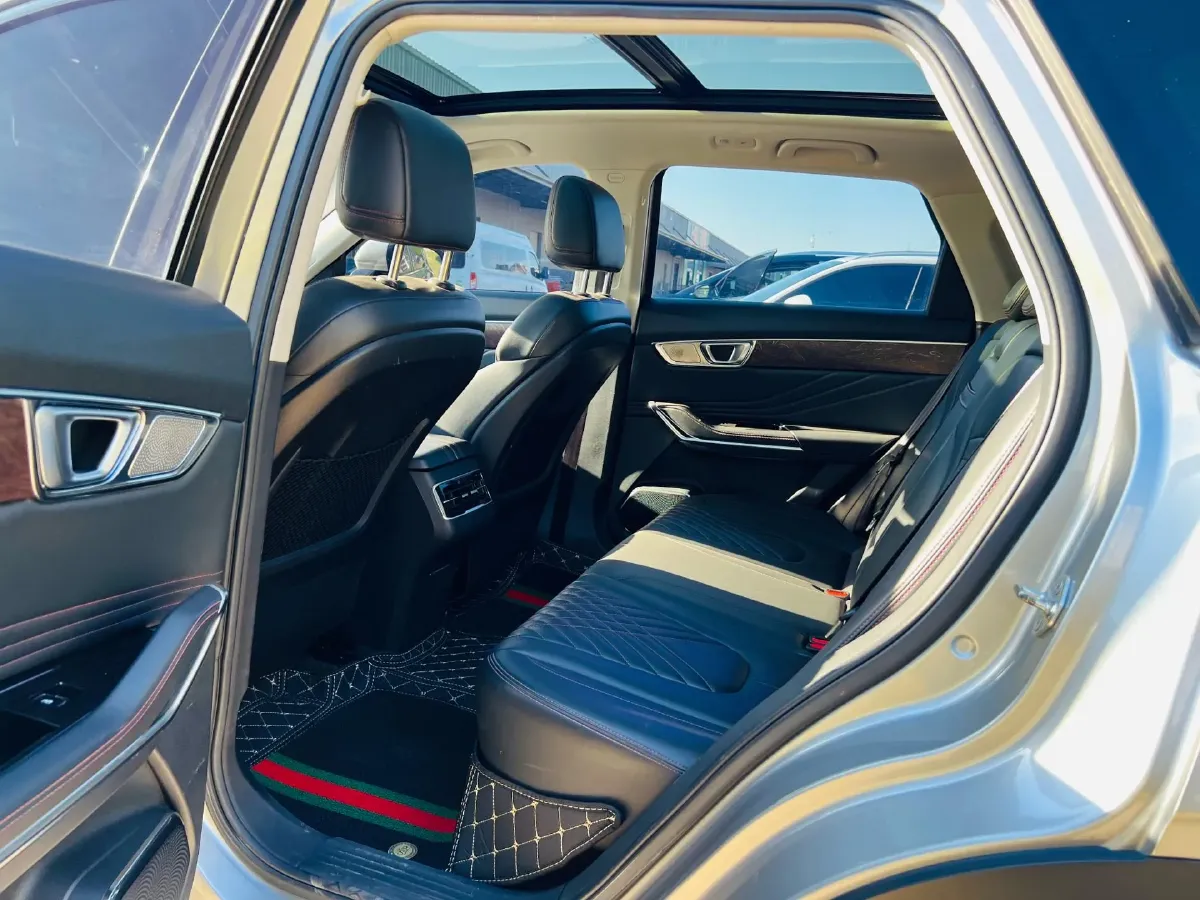 2020 Bestune T99 2.0T 224HP L4 6AT,autocango,china used car exporter,china ev exporter,chinese used car exporter,chinese used ev exporter