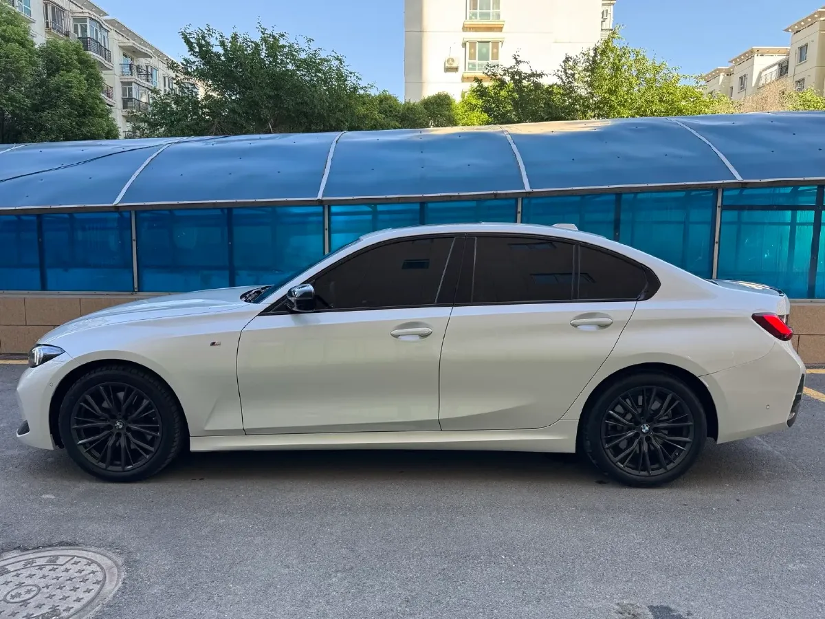 2024 BMW 3 Series 2.0T 245HP L4 8AT,autocango,china used car exporter,china ev exporter,chinese used car exporter,chinese used ev exporter