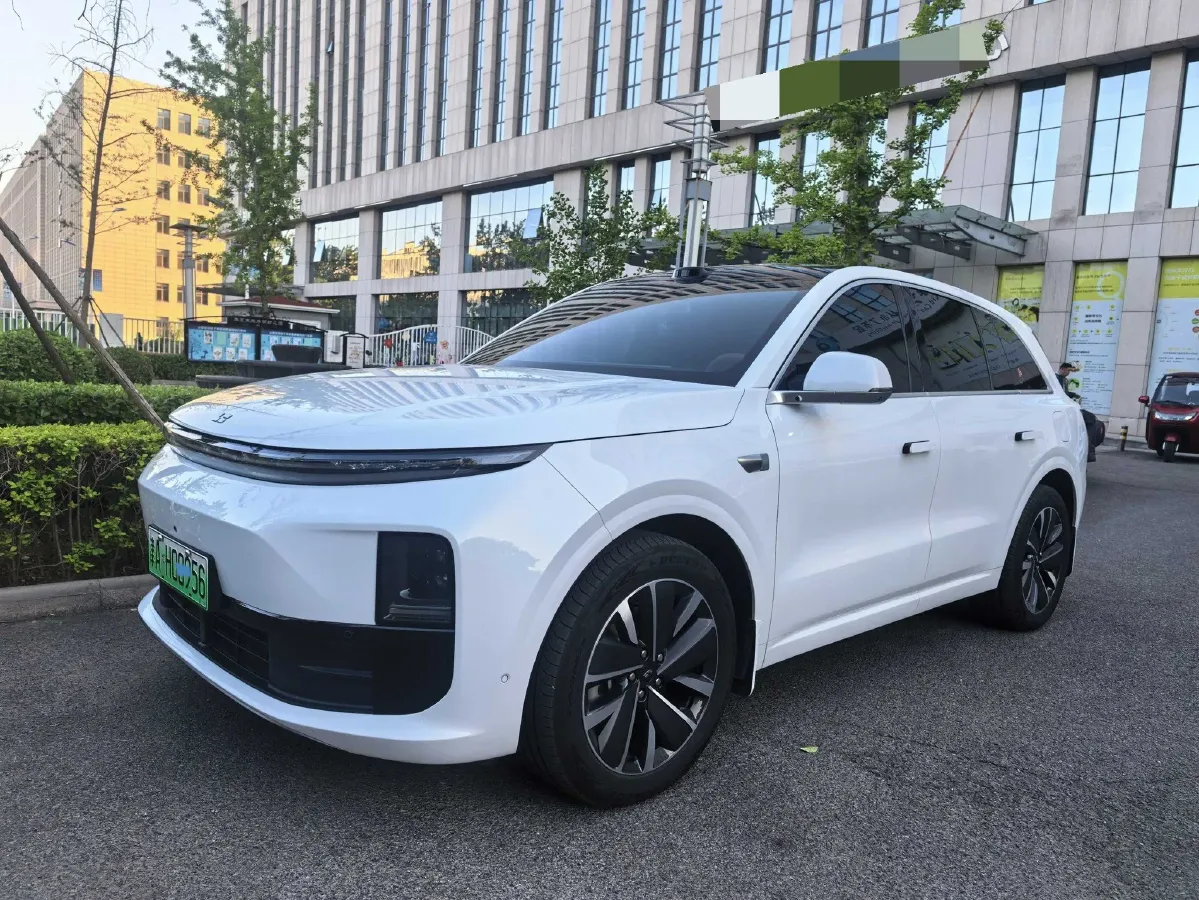 2025 Li L6 Range Extended 154HP L4 REEV,autocango,china used car exporter,china ev exporter,chinese used car exporter,chinese used ev exporter