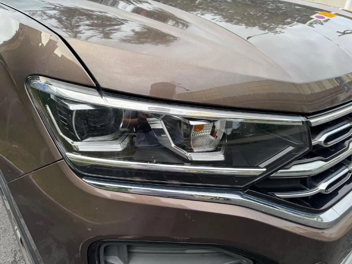 2019 Jeep Cherokee 2.0T 234HP L4 9AT,autocango,china used car exporter,china ev exporter,chinese used car exporter,chinese used ev exporter